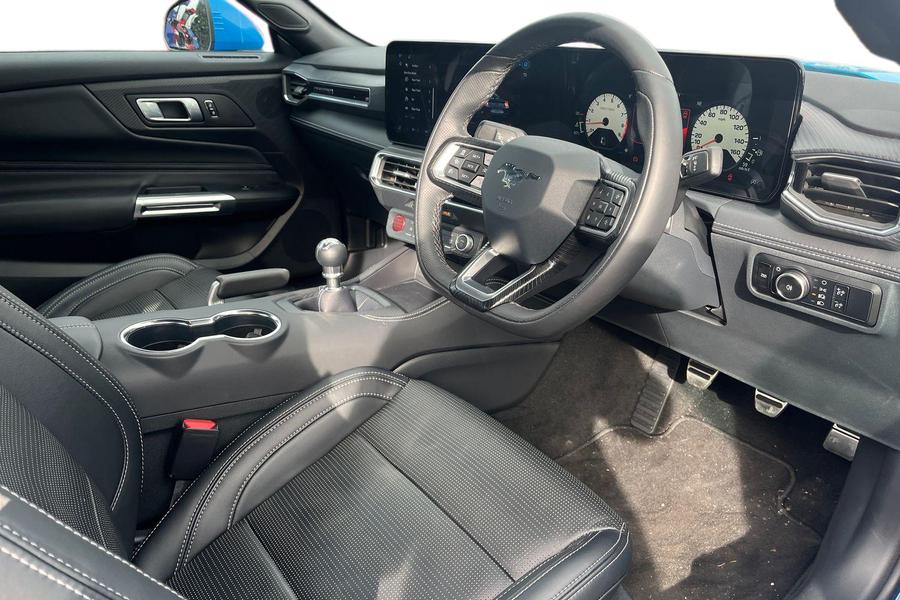 Ford MUSTANG Photo autoimg-27b9af8cde49e8b736f5b2ff1bbf1b1f963048c7.jpg