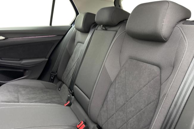 VOLKSWAGEN Golf Photo 9