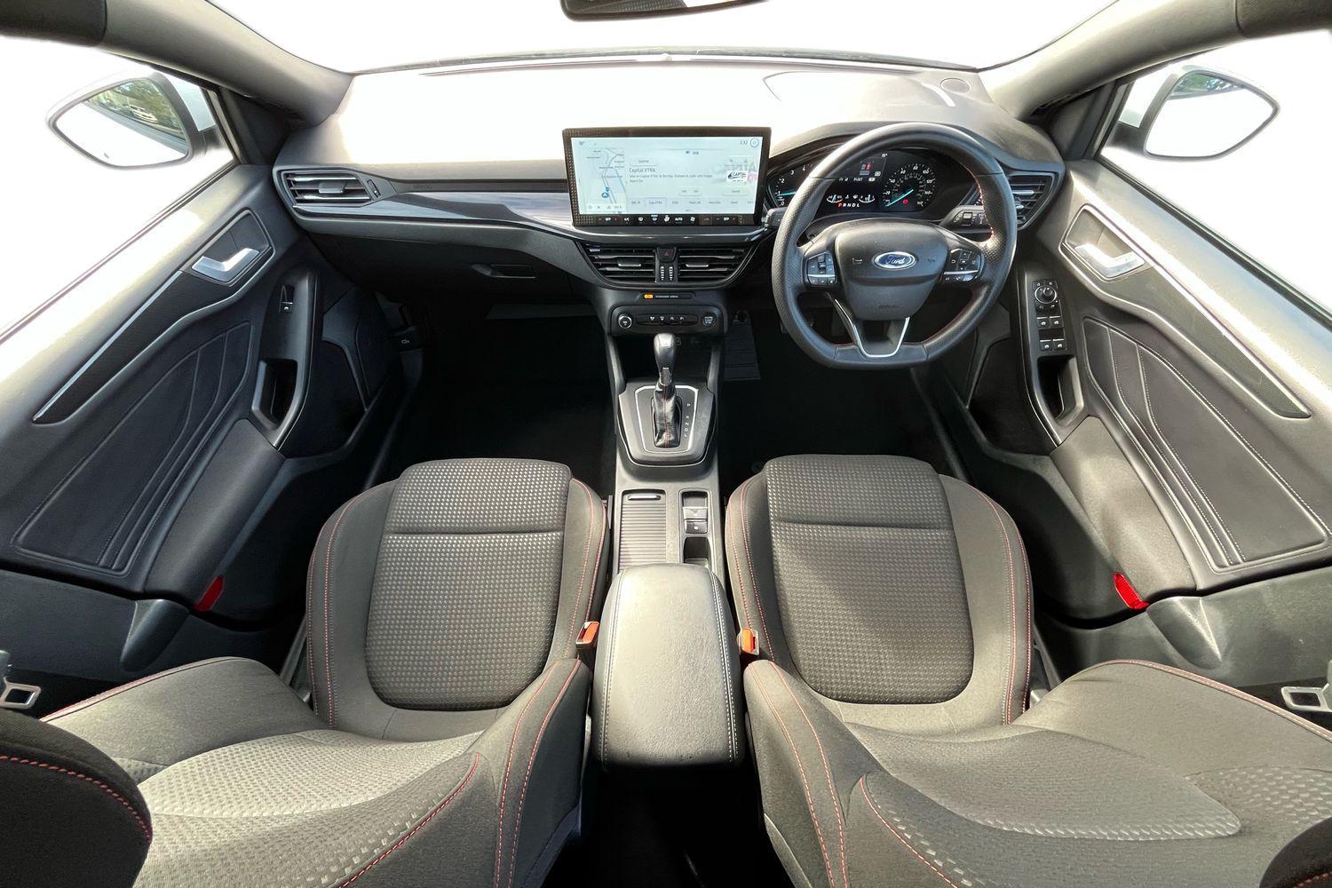 Ford Focus Photo 9