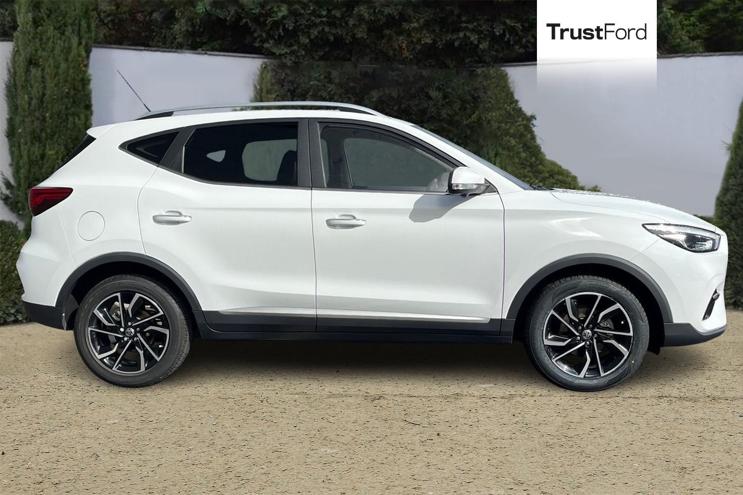 MG MG ZS Photo 2