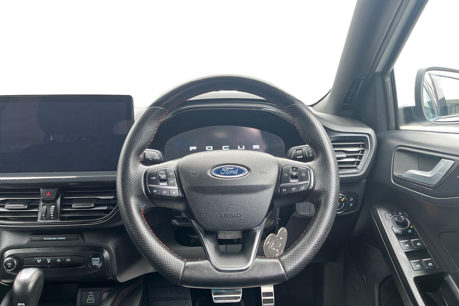 Ford Focus Photo 10
