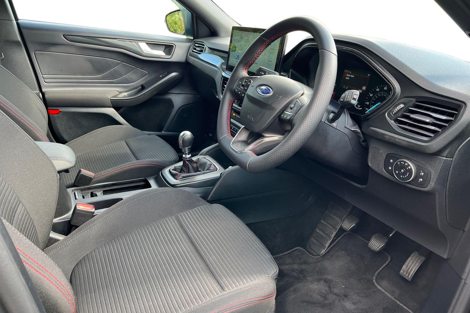 Ford FOCUS Photo 8