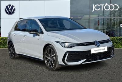 2025 VOLKSWAGEN Golf 1.5 eTSI MHEV Black Edition Hatchback 5dr Petrol Hybrid DSG Euro 6 (s/s) (150 ps) at JCT600