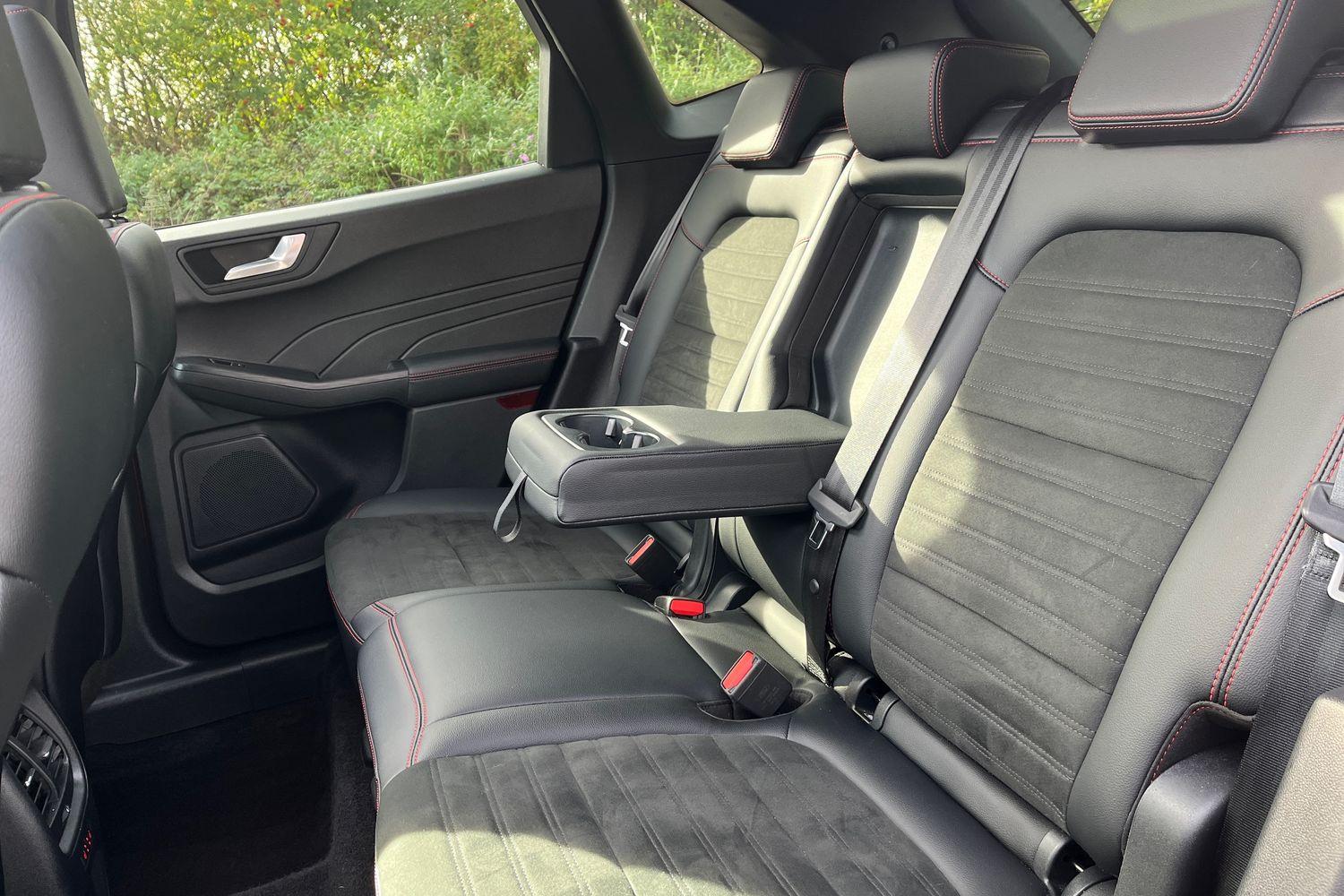 Ford Kuga Photo 34