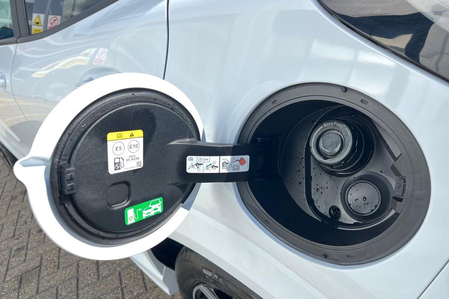 Ford PUMA Photo autoimg-27cdfcf3733c9bca3ba28de6b489b5b063f24eb8.jpg