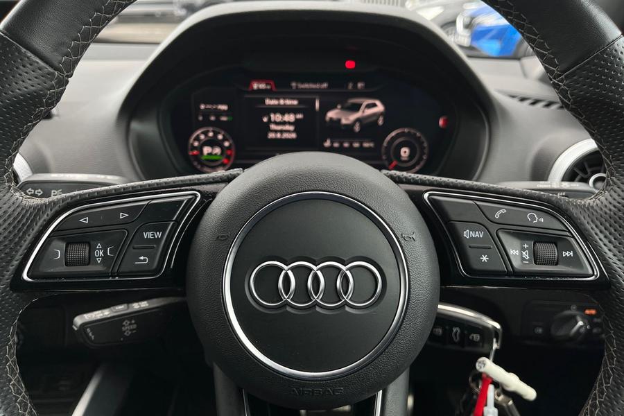 Audi Q2 Photo autoimg-27ce9bc35c140aae91f5927cfe1959f45b17fbd9.jpg