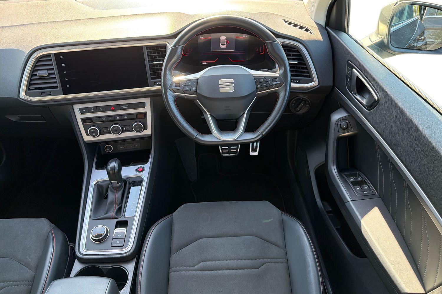 SEAT ATECA Photo 10