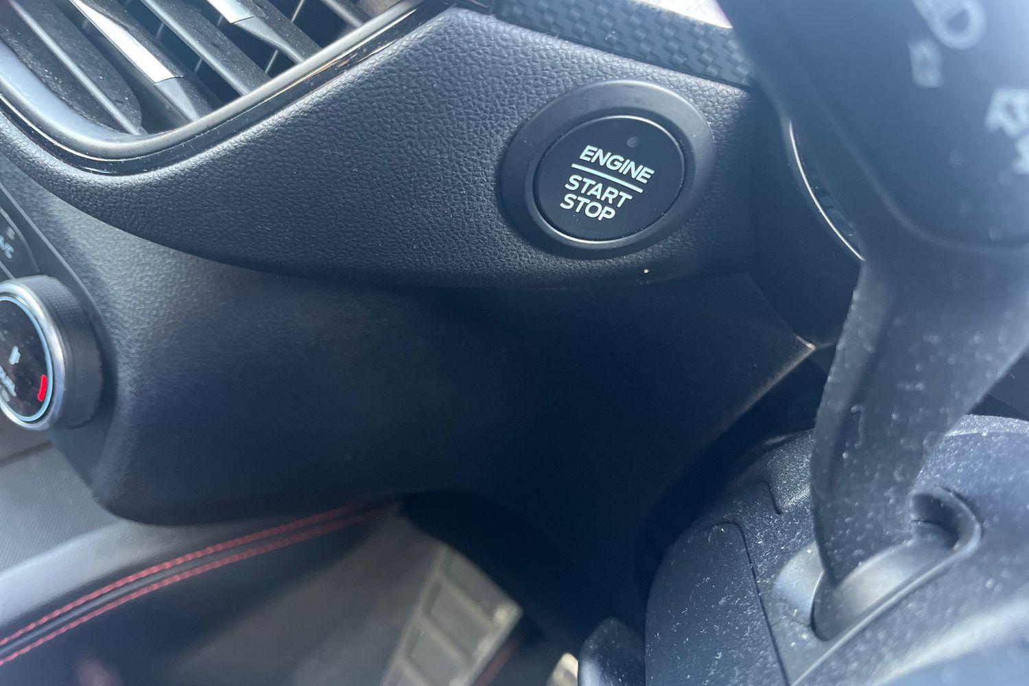 Ford KUGA Photo 27