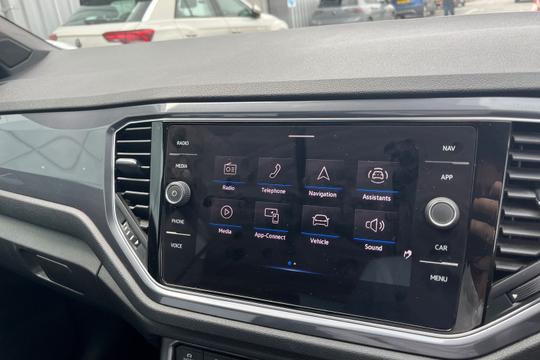 Volkswagen T-ROC R-LINE Photo autoimg-27d4dd25d19efa8e22acb3fa870b4cd6822906d1.jpg