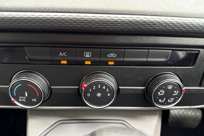 Volkswagen Transporter Photo 38