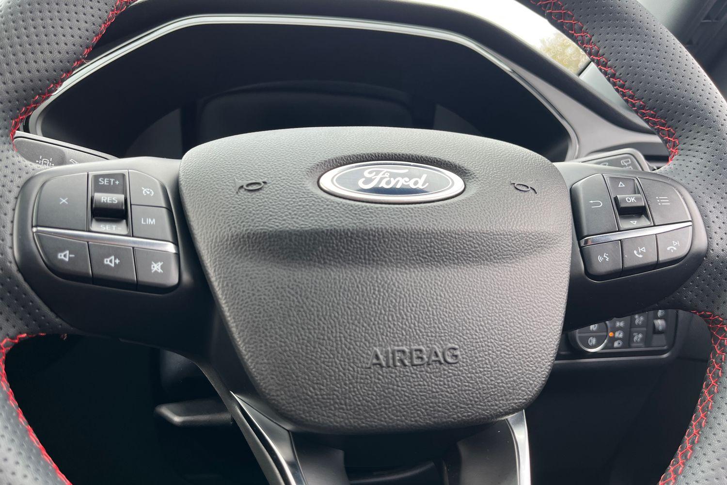 Ford Kuga Photo 35