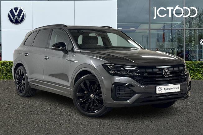 VOLKSWAGEN Touareg Photo 1