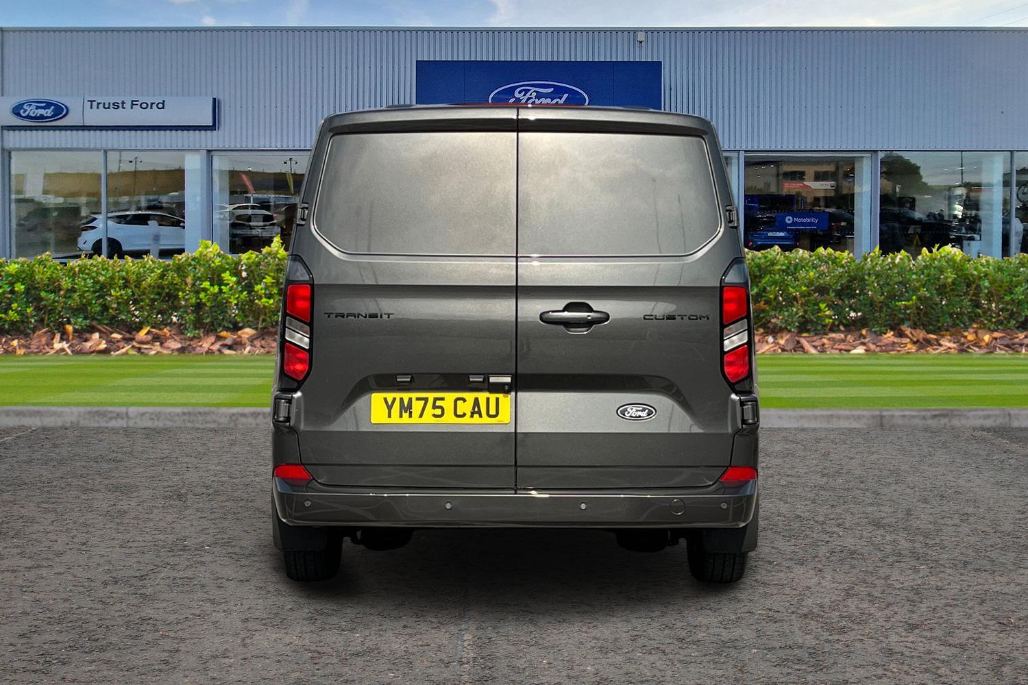 Ford TRANSIT CUSTOM Photo 12