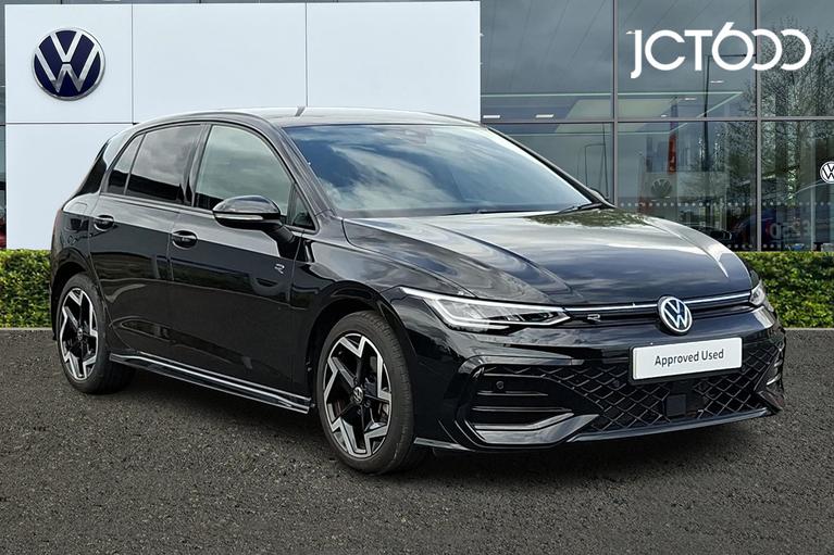 Used 2025 VOLKSWAGEN Golf 1.5 eTSI MHEV R-Line Hatchback 5dr Petrol Hybrid DSG Euro 6 (s/s) (150 ps) Black at JCT600