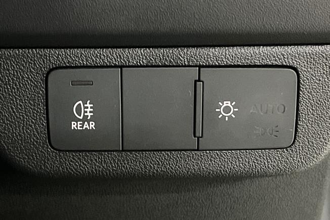 AUDI Q4 e-tron Photo 24
