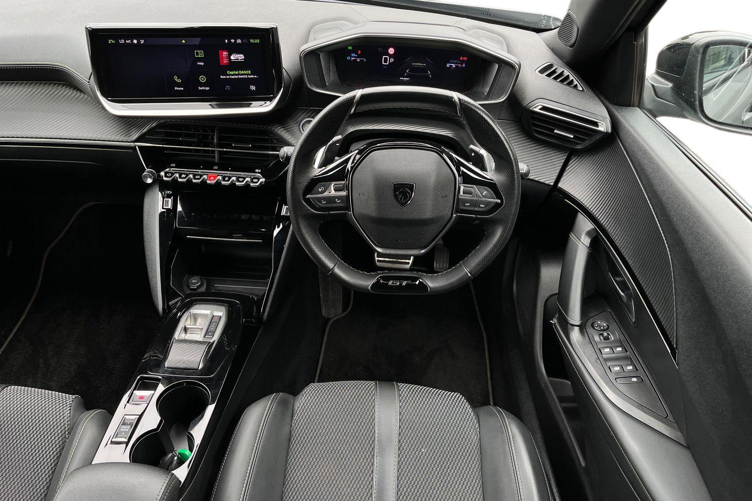 Peugeot 2008 Photo 10