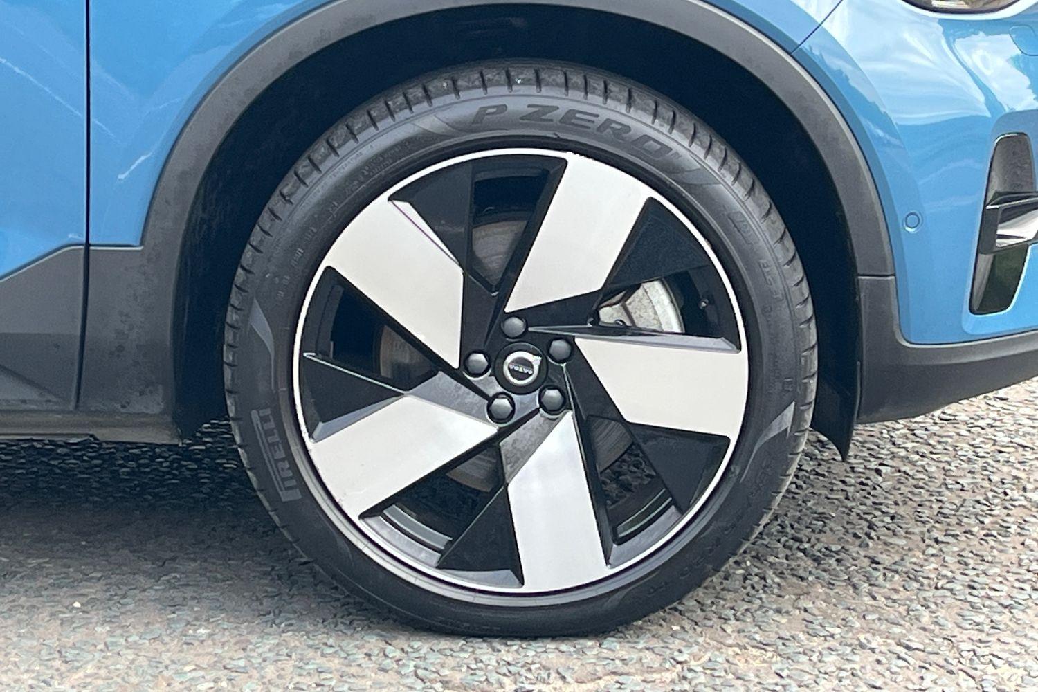 Volvo XC40 Photo 7
