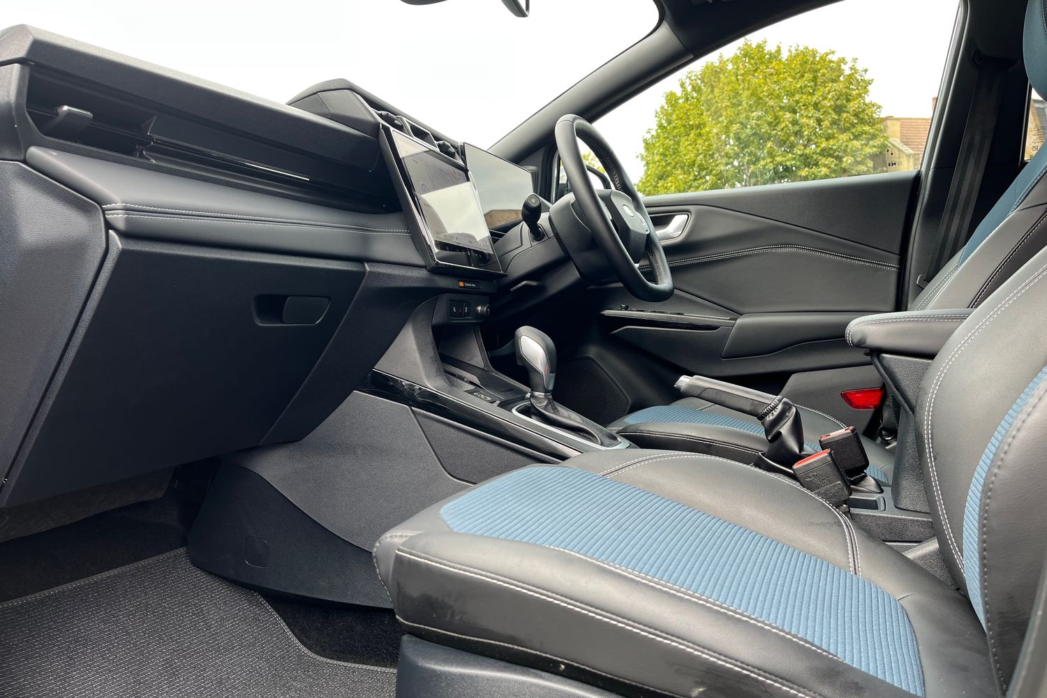 Ford PUMA Photo 17