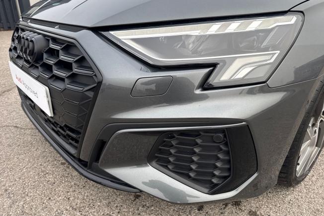 AUDI S3 Photo 24