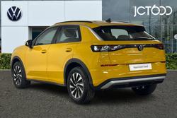 VOLKSWAGEN T-Roc Photo 3