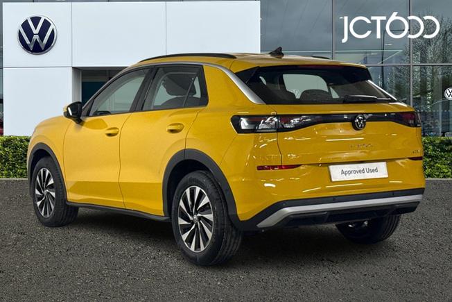 VOLKSWAGEN T-Roc Photo 3