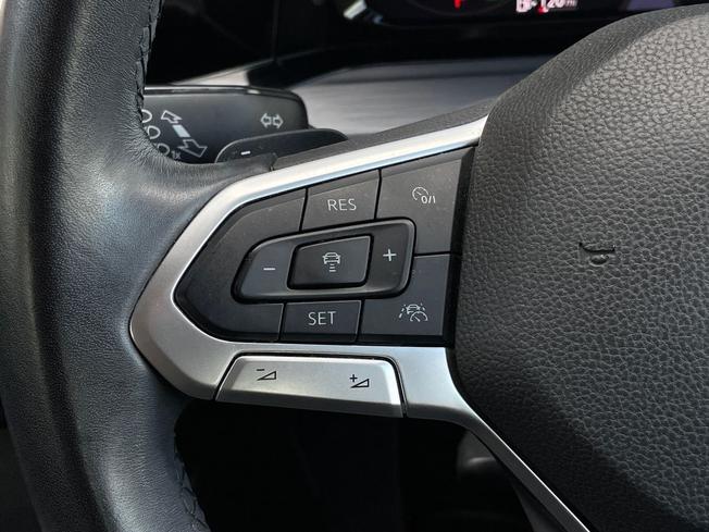 Volkswagen Golf Photo 16