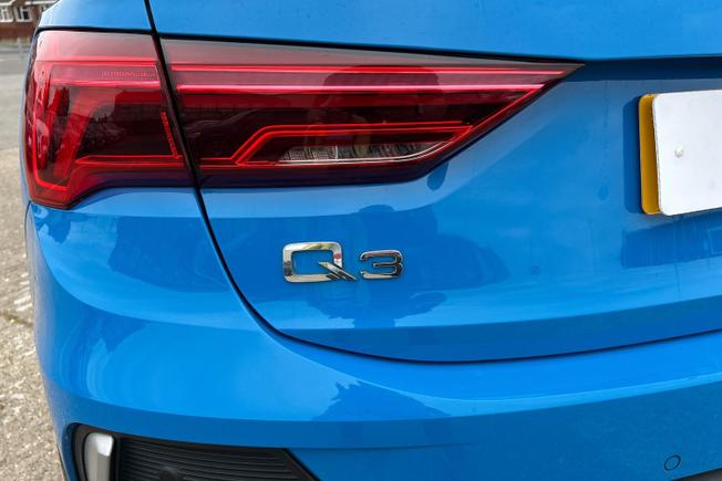 Audi Q3 Photo 33