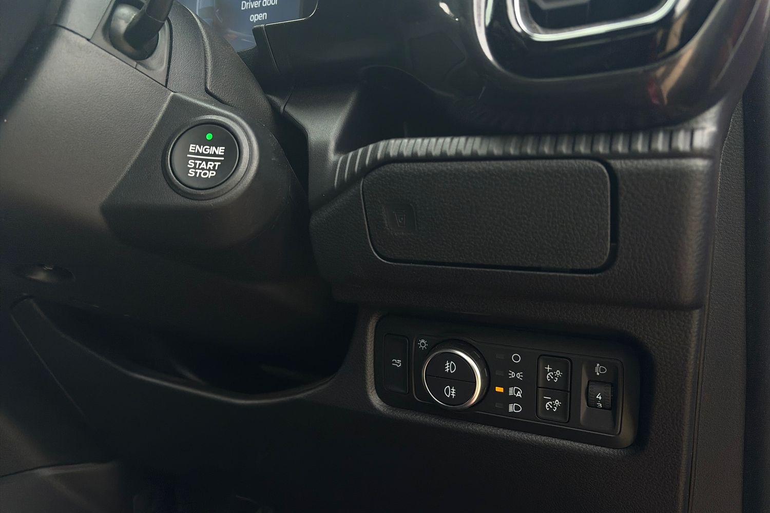 Ford RANGER Photo 28