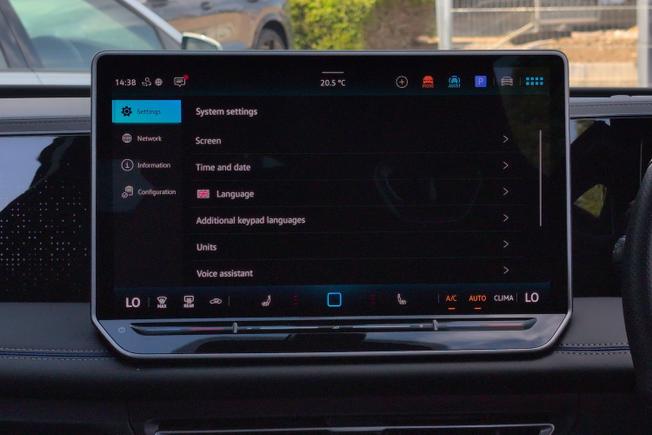 VOLKSWAGEN Tiguan Photo 40