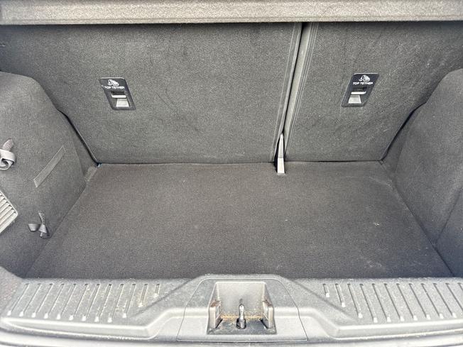 FORD Fiesta Photo 12