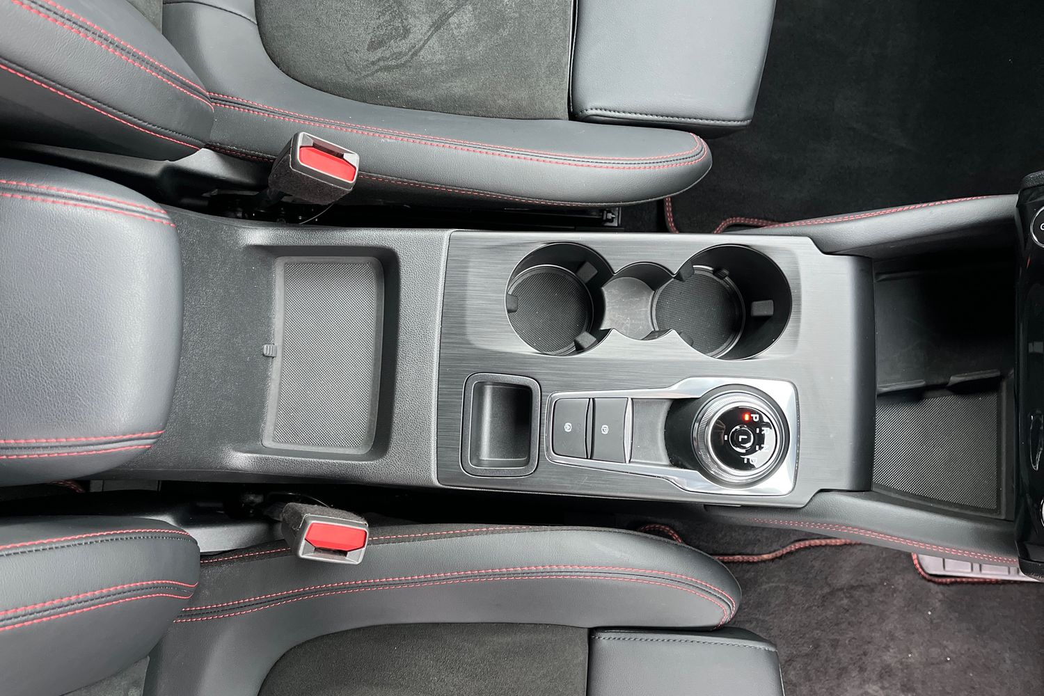 Ford Kuga Photo 31