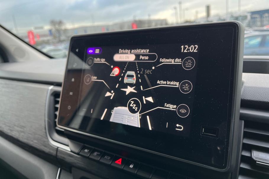 Used Renault TRAFIC YE25NDC 31