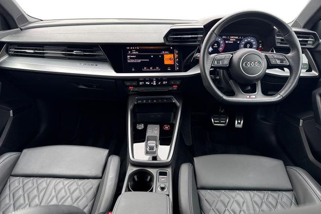 AUDI S3 Photo 10