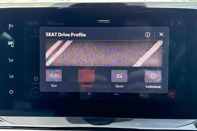 SEAT Ibiza Photo 24
