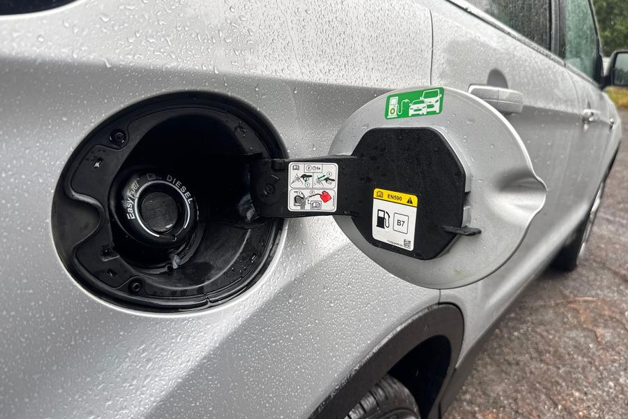 Ford KUGA Photo autoimg-280a95bef9ef44b98374844eb2234232c871d4d7.jpg