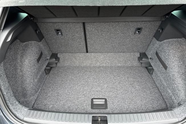 SEAT Arona Photo 12