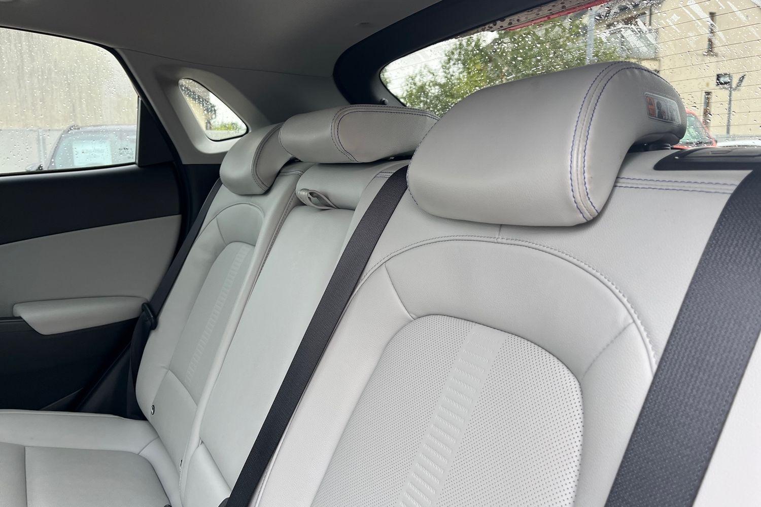 Hyundai KONA Photo 19