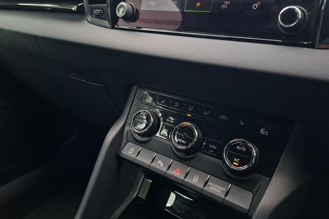 ŠKODA Karoq Photo 25