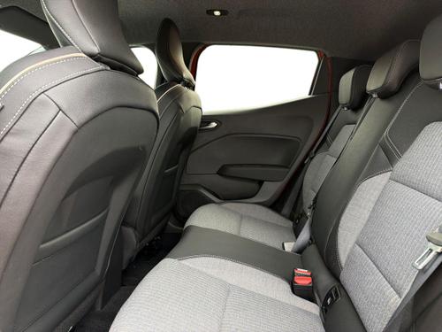 Renault CLIO Photo autoimg-281694c94a334fc137f09db7c2218dc203ee5623.jpg