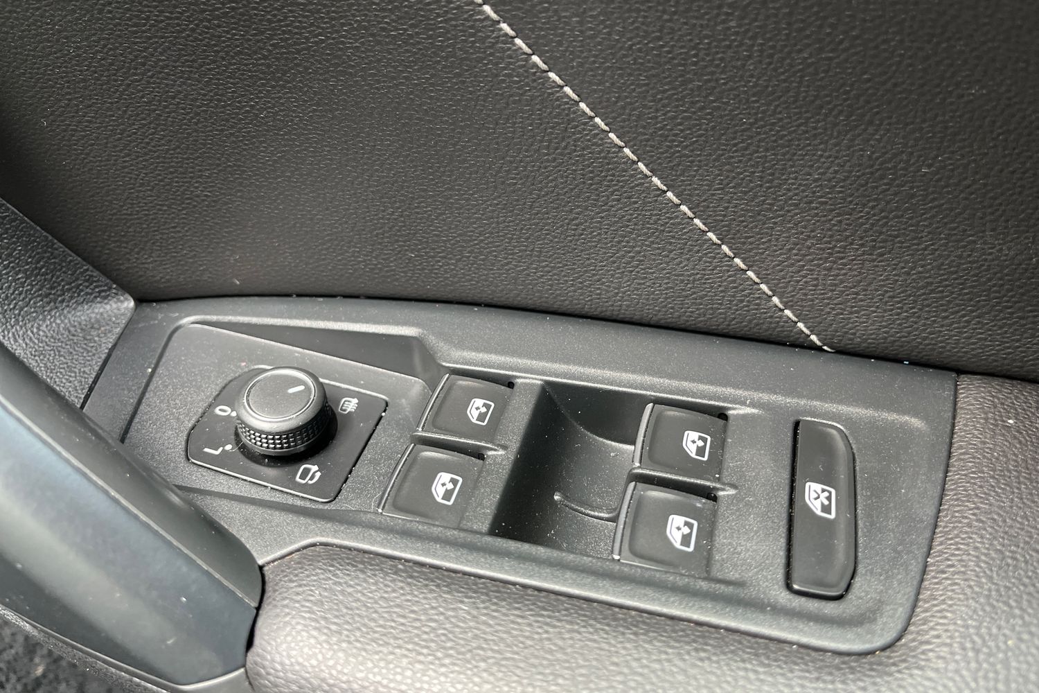 Volkswagen TIGUAN Photo 15