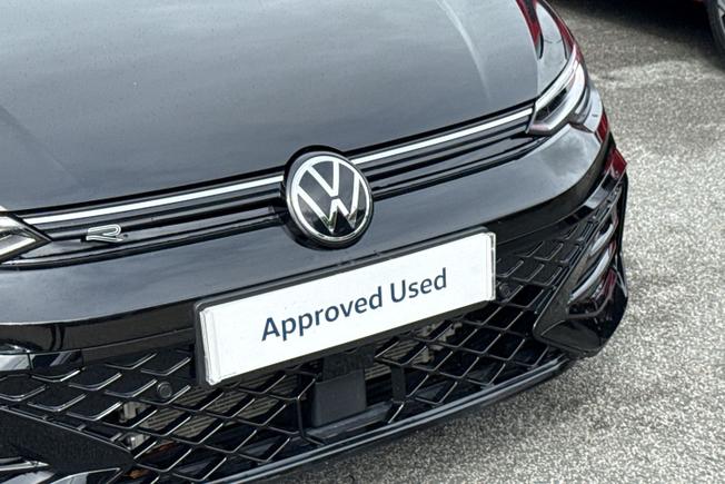 VOLKSWAGEN Golf Photo 50