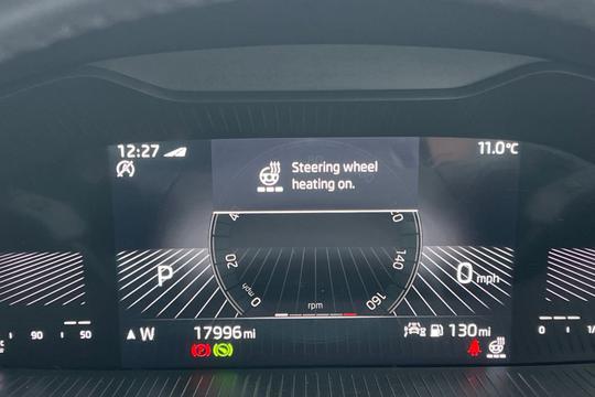Skoda Karoq Photo autoimg-2826d84d3505944d2d3a88c2a6647140a3744e74.jpg