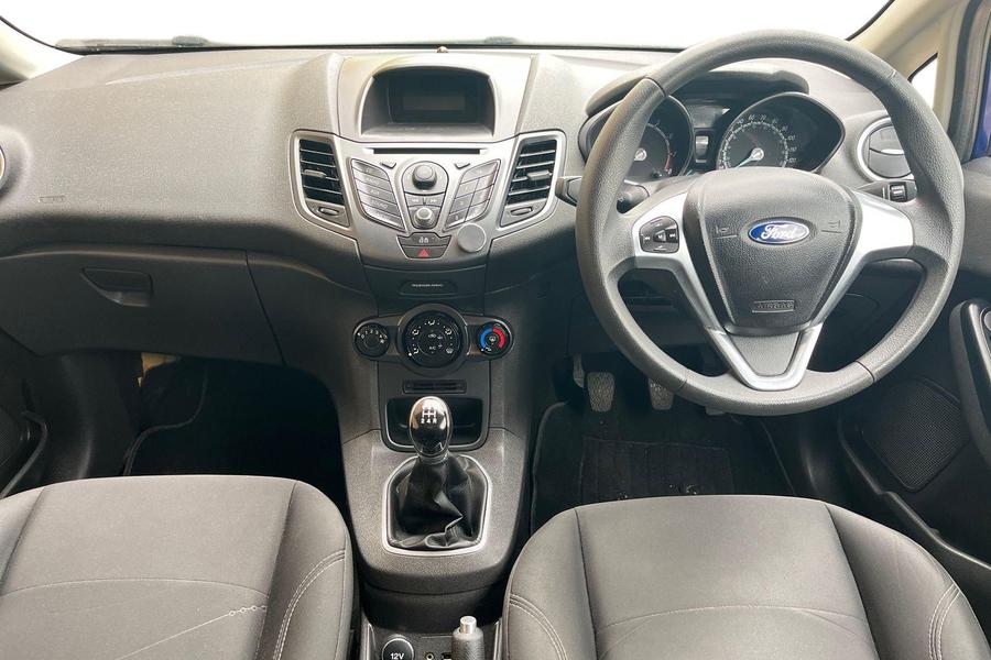 Ford Fiesta Photo autoimg-28283d27abc8107fd23a4d4399a5e026df5a6f9d.jpg