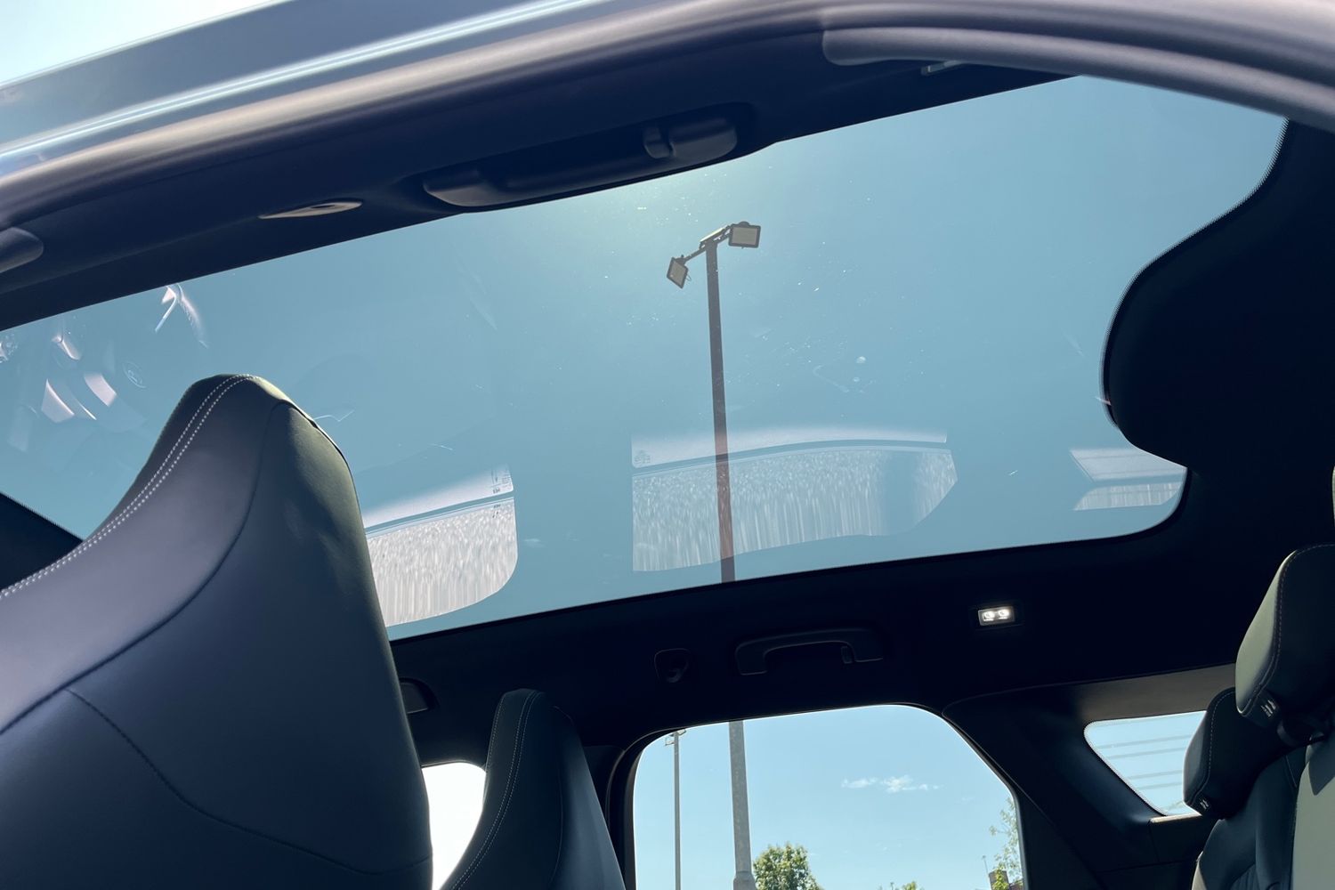 Ford Explorer Photo 38