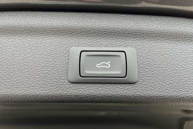 AUDI Q3 Photo 51