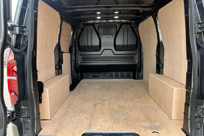 Volkswagen Transporter Photo 12