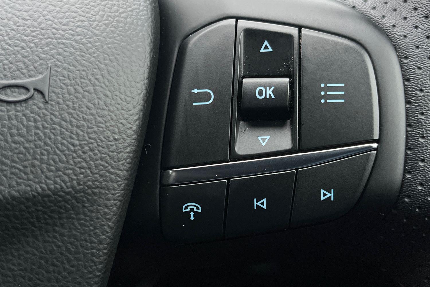 Ford KUGA Photo 23