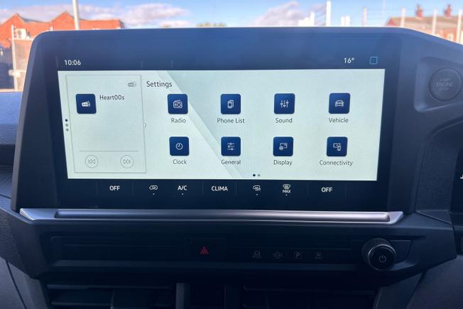 VOLKSWAGEN Transporter Photo 13
