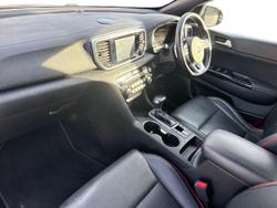 KIA Sportage Photo 2