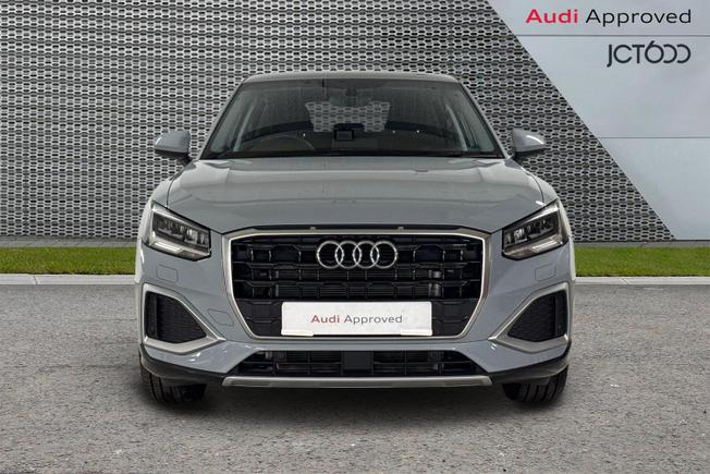 AUDI Q2 Photo 8